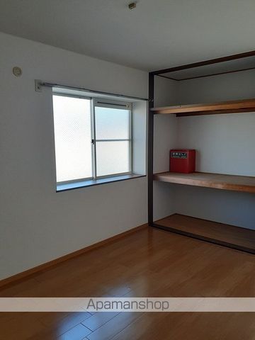 エルディム本町IIの内装写真