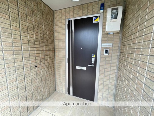 テェルツォラナの内装写真