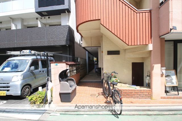 レジデンス大和Iの玄関写真