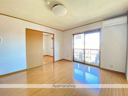 メゾンソレイユ[2LDK/58.79m2]のリビング・居間