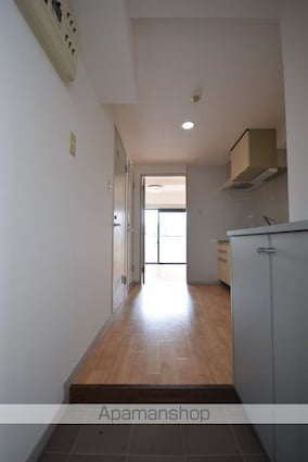 メイプル・アーサ中山[2K/33.16m2]の内装2