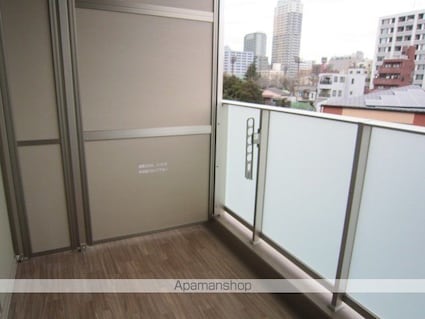 東京都豊島区東池袋５丁目[1LDK/42.22m2]のバルコニー