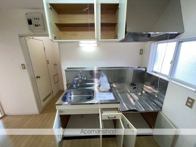 フレグランス郵とぴあBの内装写真
