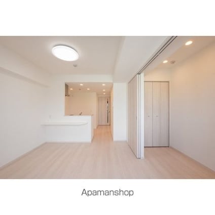 コンフォリア・リヴ豊洲キャナル[2LDK/39.8m2]のリビング・居間