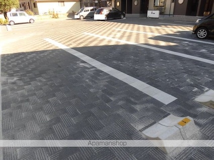 福島県郡山市字名倉[1LDK/46.68m2]の駐車場