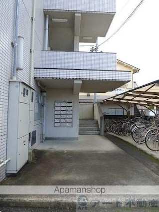 越智タウンハイツ[3DK/46.36m2]のエントランス2