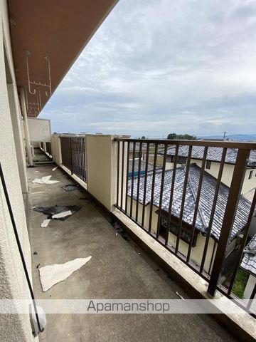 クレシェンテ恒久の内装写真