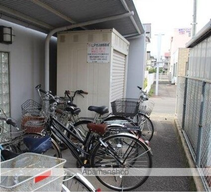 リッシュメゾン[3LDK/63.8m2]の共用部3