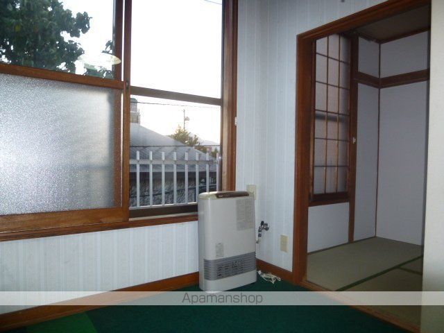 白石ハイツB棟の内装写真