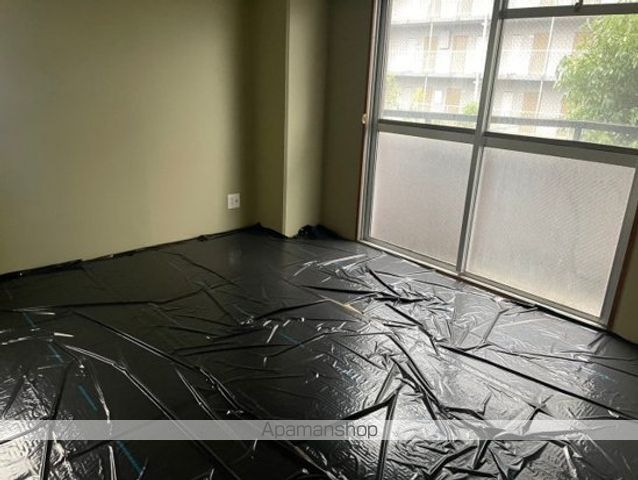 グランディ・マンの内装写真