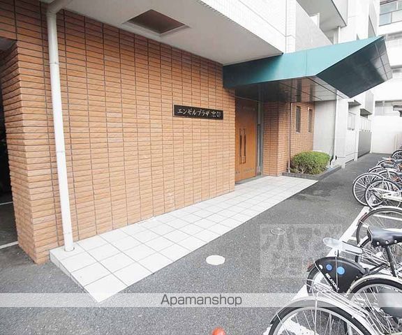 エス・キュート京都下鴨東の玄関写真