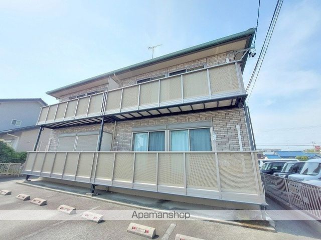 シェ・モア志都呂Bの外観写真