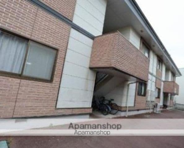 富山地鉄本線 越中荏原駅 徒歩3分 2階建 築31年の外観写真