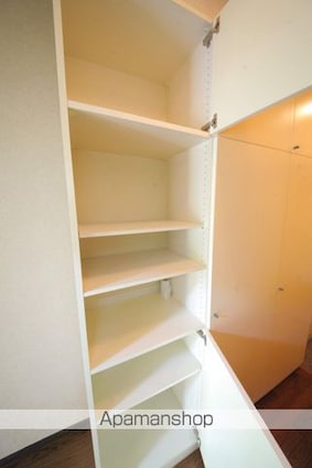 アヴァンセ南大沢[1K/20.62m2]の収納