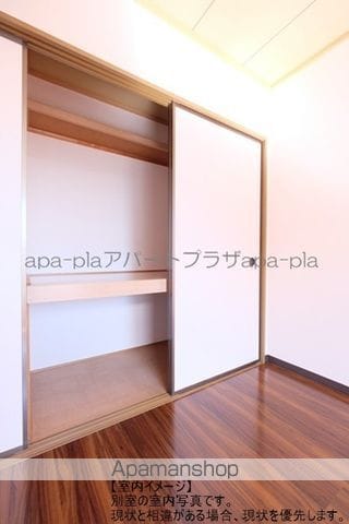 プリムヴェール Bの内装写真