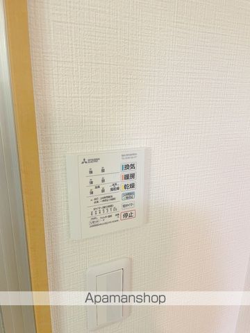 フォーレスト中百舌鳥の内装写真