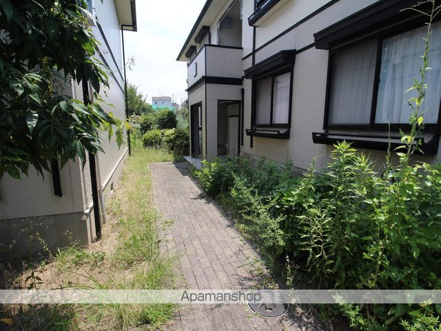 ハイツカトレア Aの玄関写真
