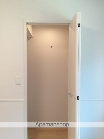 コスモフィールドの内装写真