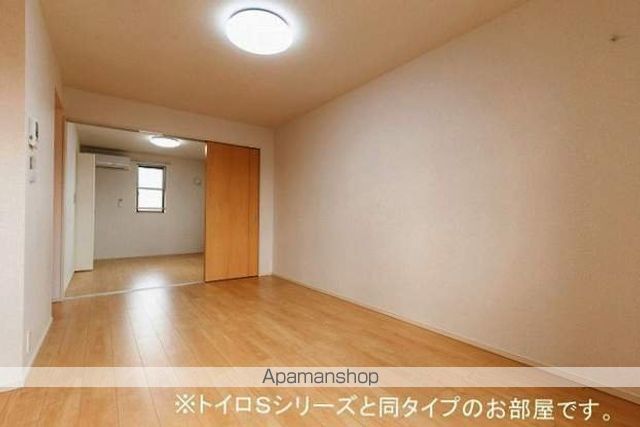 リバーサイドJUNの内装写真