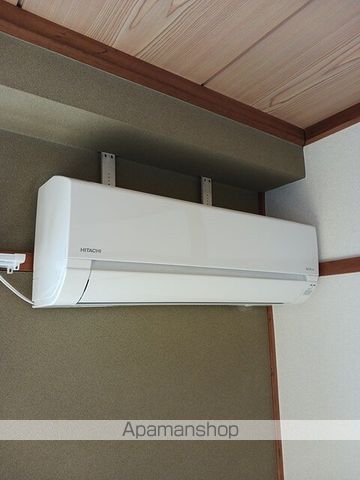 メゾンクレストの内装写真