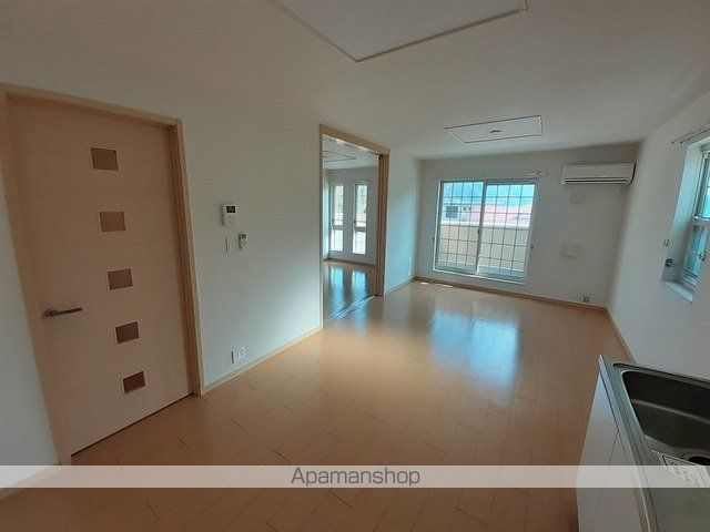 広島市安芸区 2階建 築16年の内装写真
