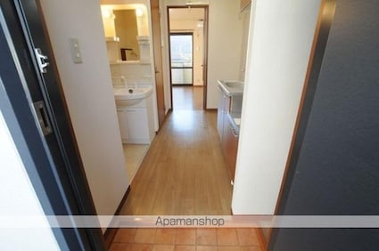 レオンＫ[1K/26.46m2]の玄関