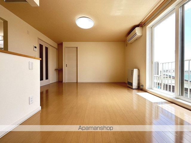 セントラルステージ本町の内装写真