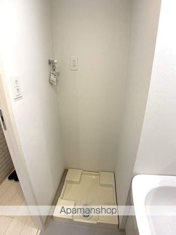 ライブガーデン江坂VIIIの内装写真
