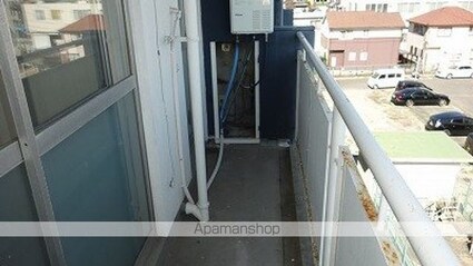 ヴィラナリー川津　２棟[2K/39.17m2]のバルコニー