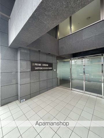 PRIME URBAN札幌 RIVER FRONTの玄関写真