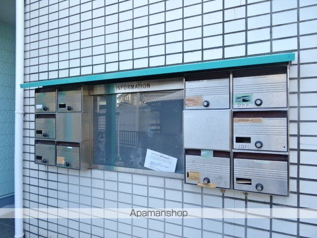 ネオパレスの外観写真