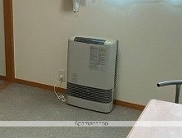 レオパレススカイラークの内装写真