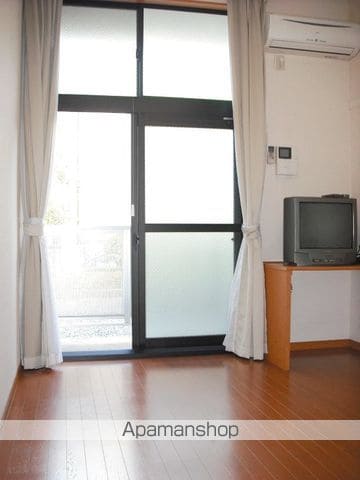 レオパレスセンタービレッジIの内装写真