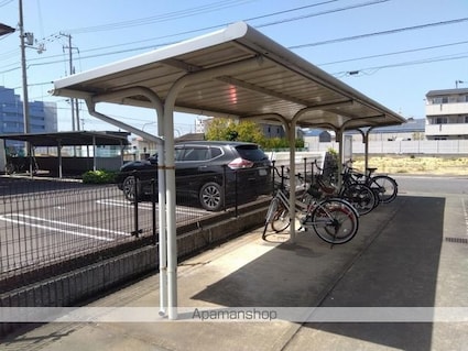 香川県坂出市築港町１丁目[1K/23.61m2]の共用部