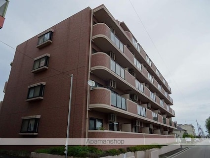 Ｆ・シャルマン[3LDK/57.2m2]の外観1