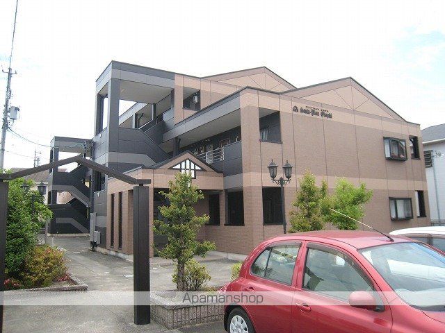 サンタプレイス岡崎の玄関写真