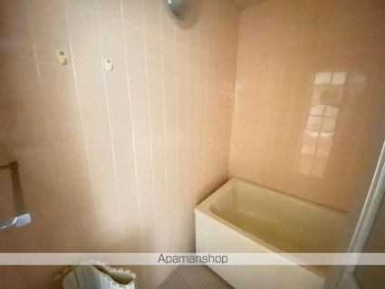 一里山マンション[3DK/73.8m2]のバス