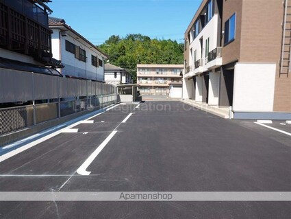 レスター・シティ[1LDK/53.34m2]のエントランス1