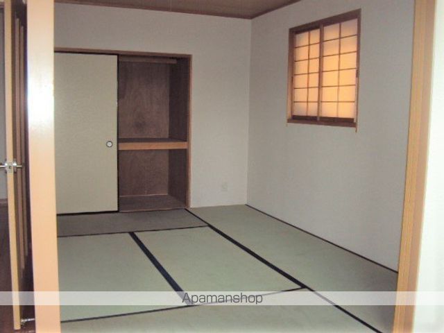 グランドヒルズ西川の内装写真