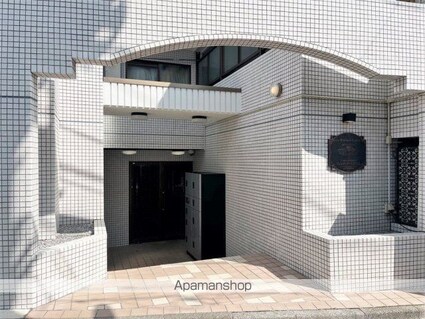 ラ・レジダンス・ド・エスパリエ[1R/16.5m2]のエントランス1