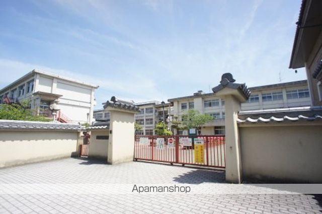 グリーンフィールド B棟の周辺写真
