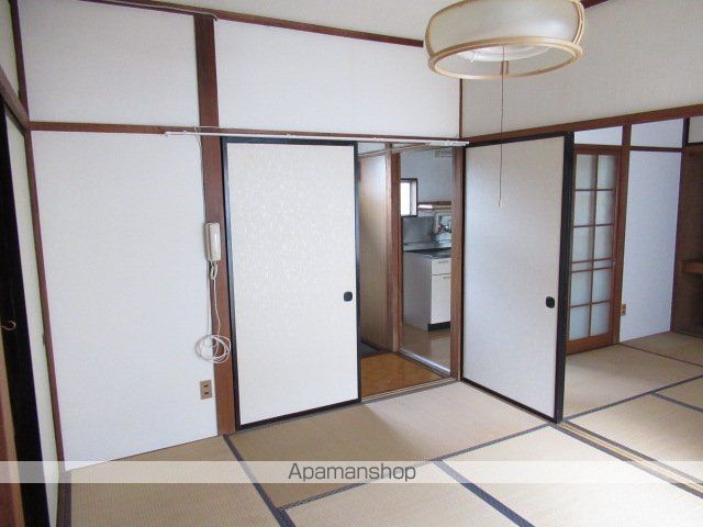 すみれ荘の内装写真
