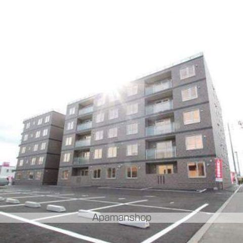 鍋島ハイツIの外観写真