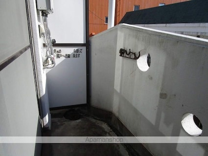 シティメゾンフェニックス住吉[1R/18.2m2]のバルコニー