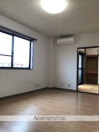 Ｐ－ｓｐａｃｅ[2LDK/53.3m2]のリビング・居間
