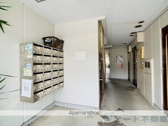 パークハイツ東雲[1R/24m2]のエントランス2