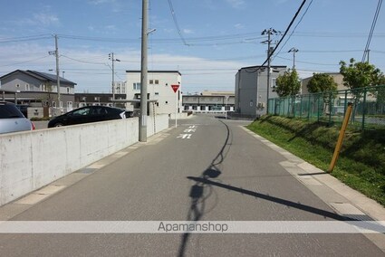 グリーンヒル[2LDK/52.4m2]の周辺1