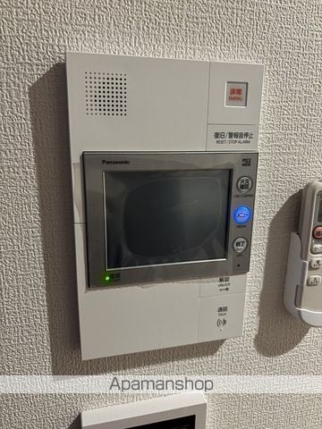 C0MF0RIALIV淡路町一丁目の内装写真