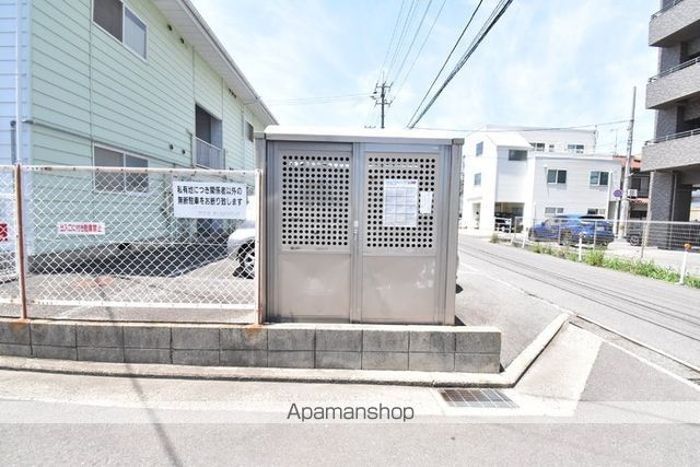 ロイヤルコート桜町 E棟の内装写真