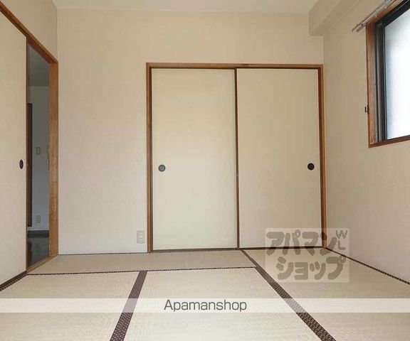 セント・ルークルスの内装写真